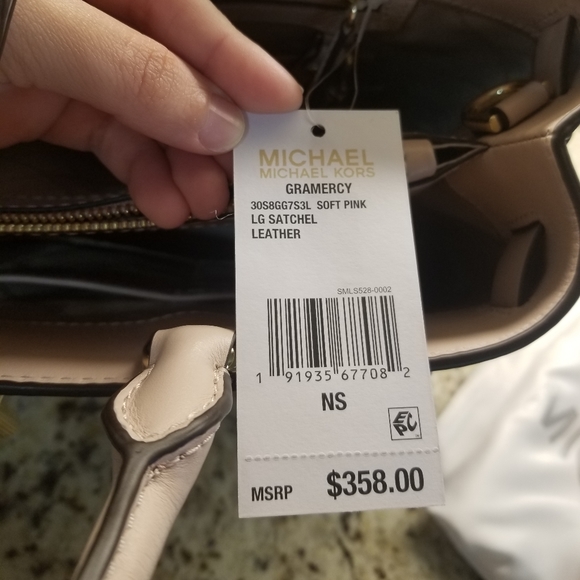 Michael Kors LG Leather Satchel - Picture 3 of 4